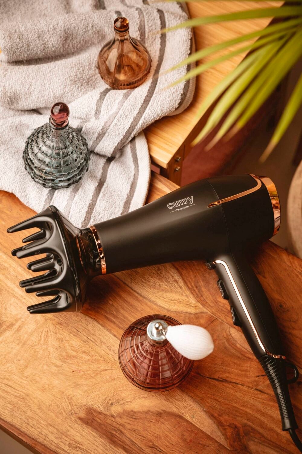 Camry CR 2255 Hair dryer 2200W + diffuser - Image 2