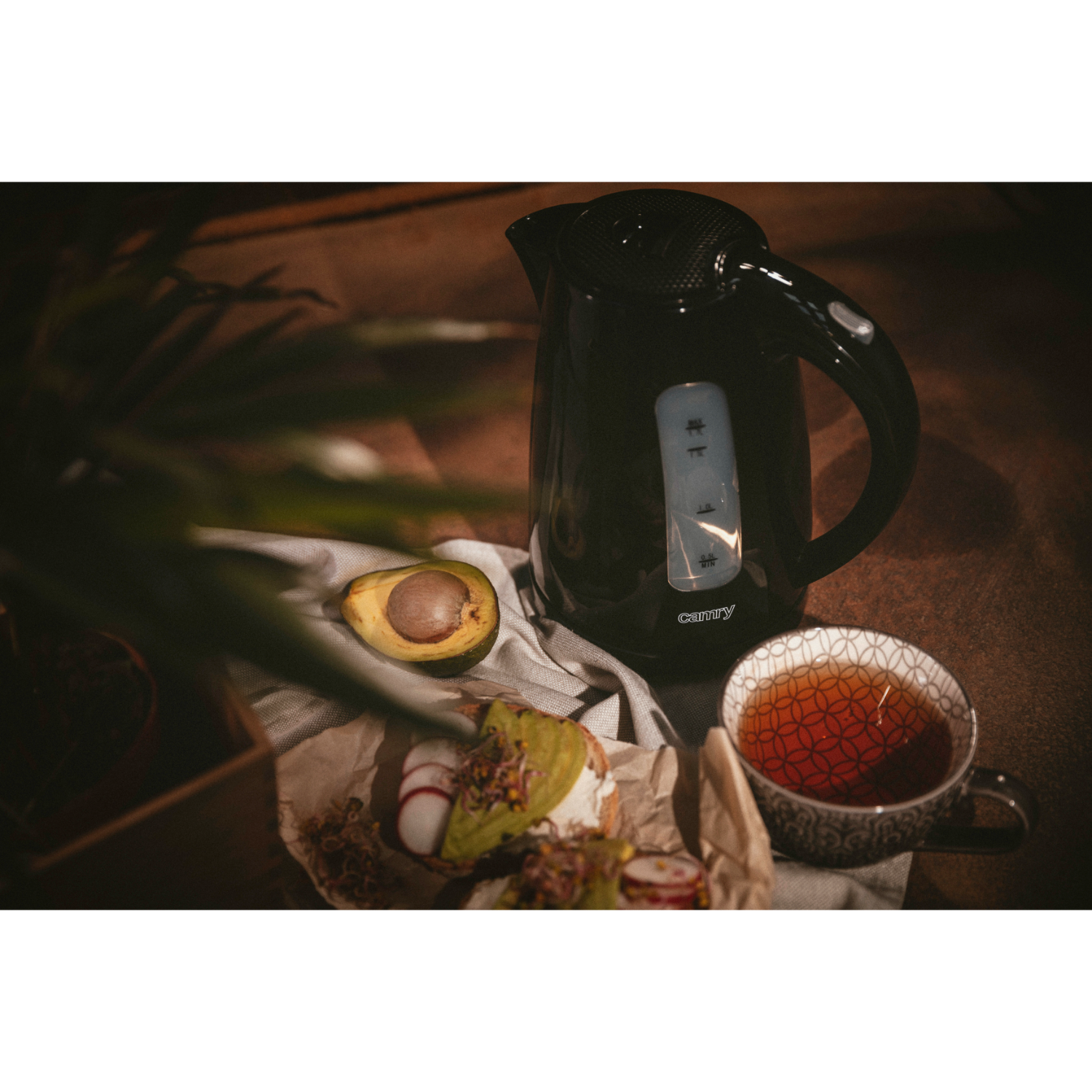 Camry Plastic Kettle 1,7 L-CR 1255 black - Image 8