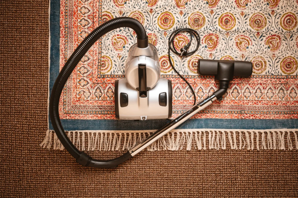 Camry Bagless Vacuum Cleaner-CR 7039 - Image 7