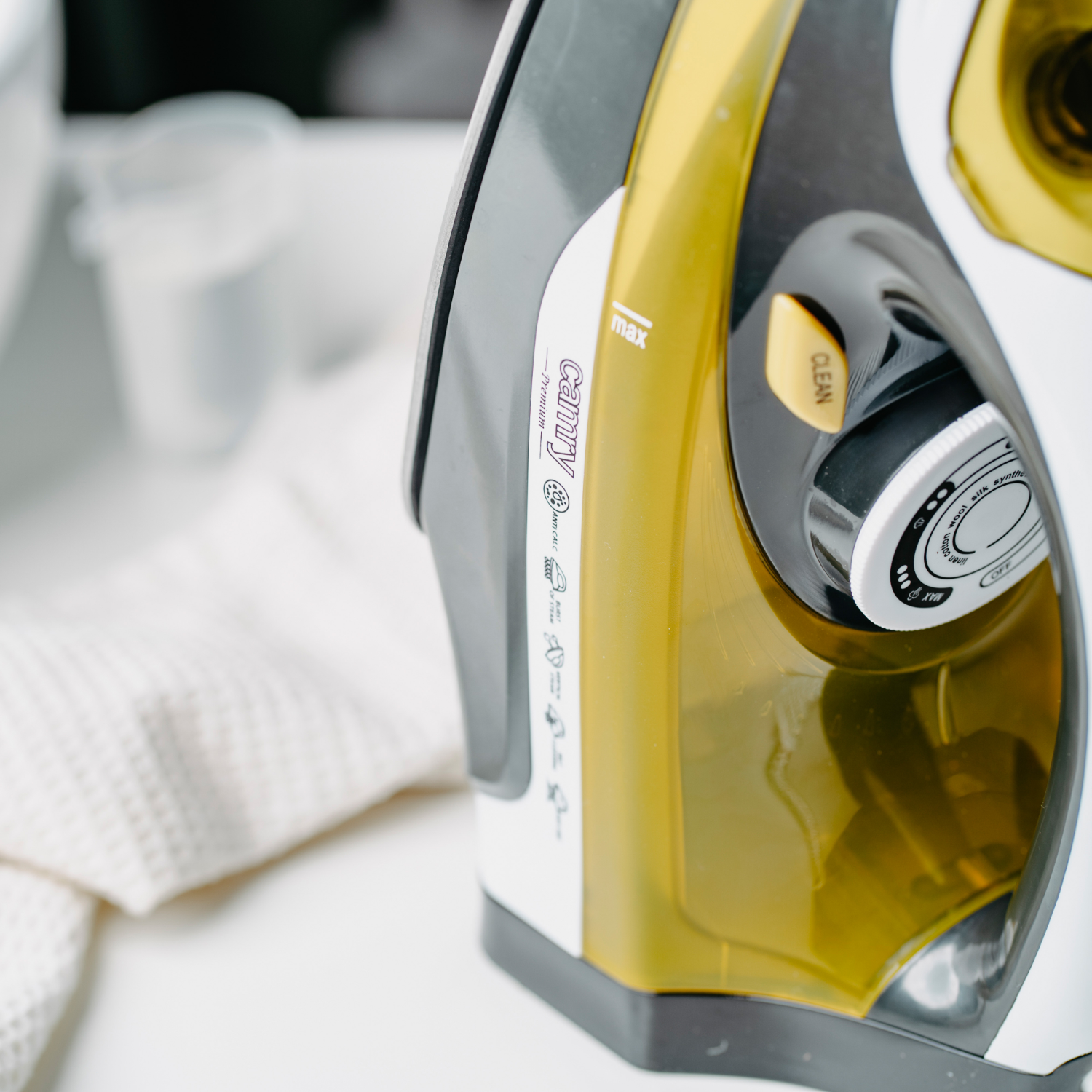 Camry CR 5029 Iron ceramic soleplate 3000 W - Image 7